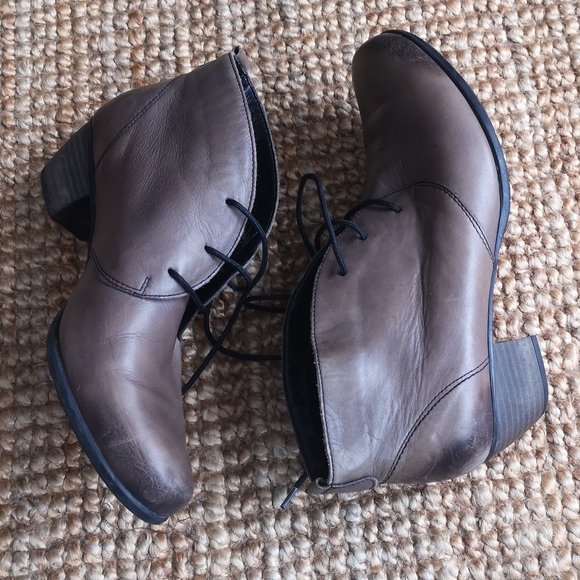 Remonte Dorndorf leather laced ankle boots - Picture 2 of 12